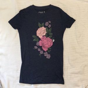 Aeropostale navy blue short sleeve tee